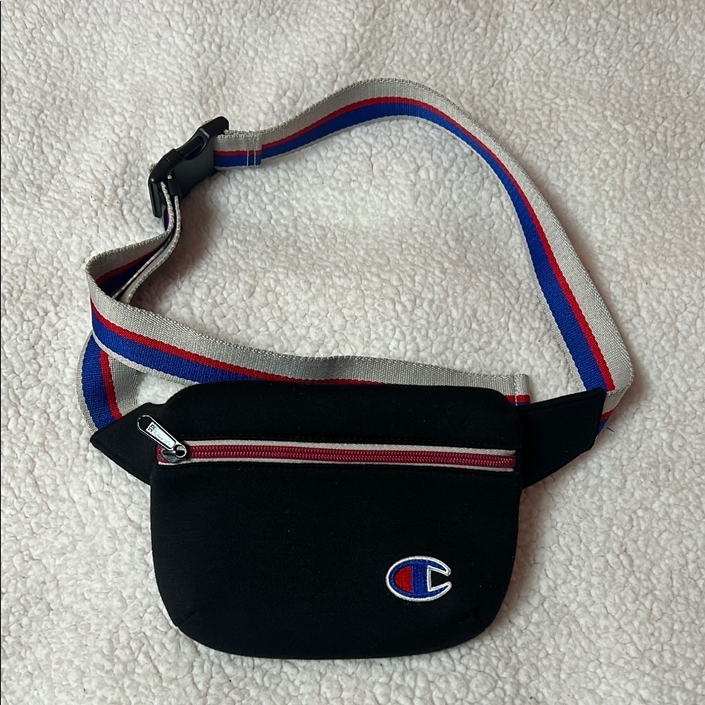 Champion Black Belt Bag with Sporty Striped Strap